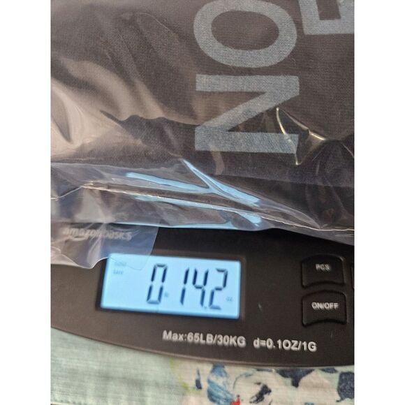 The North Face Women's Drawstring Hoodie Medium - Picture 8 of 8